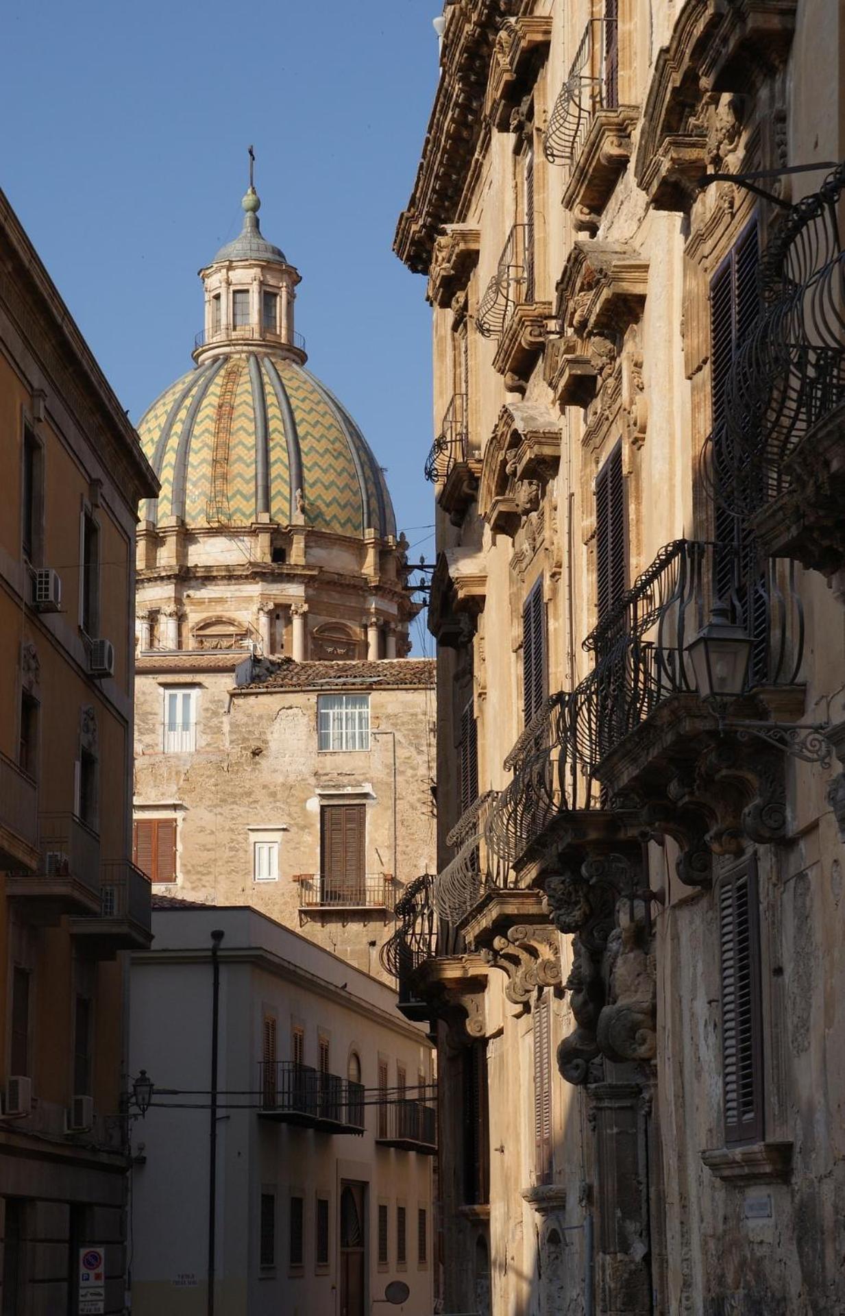 Ballaro's View